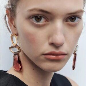 ZARA Resin Earrings NWT ✨✨🔥🔥
